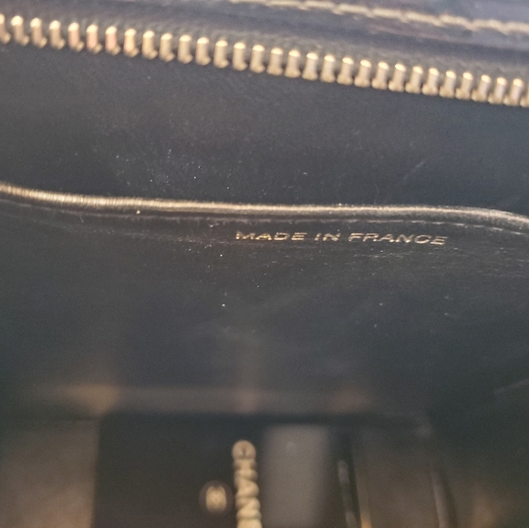 Chanel handbag - Picture 7 of 10